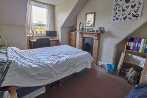 Bedroom- click for photo gallery